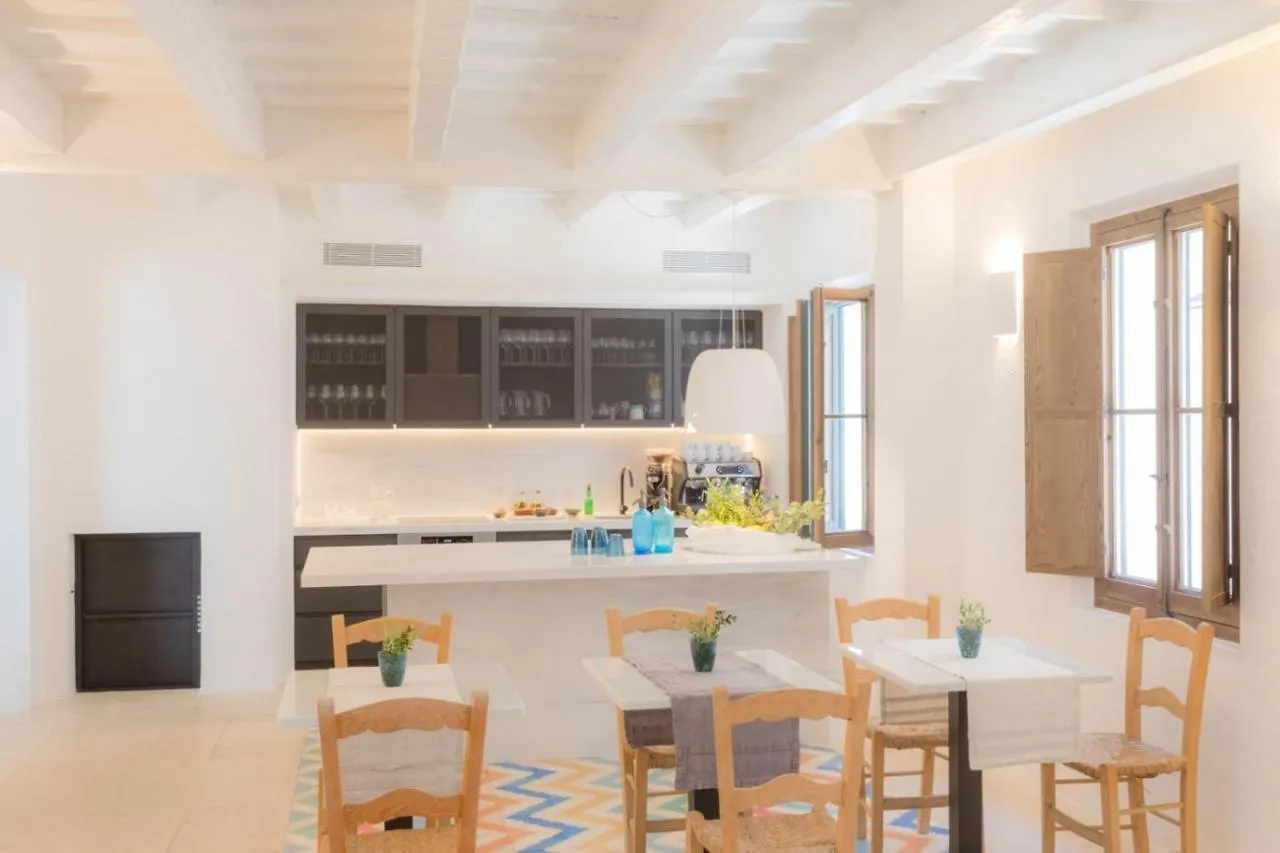 Can Araya Ciutadella  Hotel